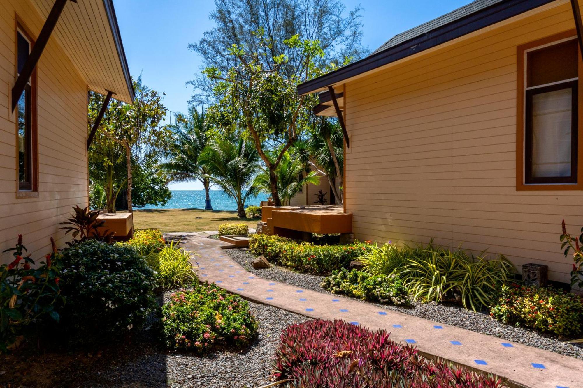 Coconut Beach Resort, Koh Chang Phòng bức ảnh